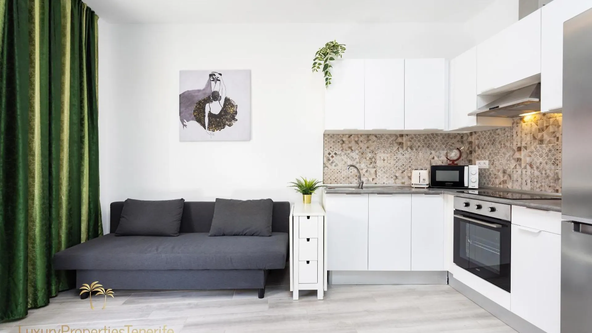 Casa Romania - Apartament Soare Armenime 0*,  Spanien