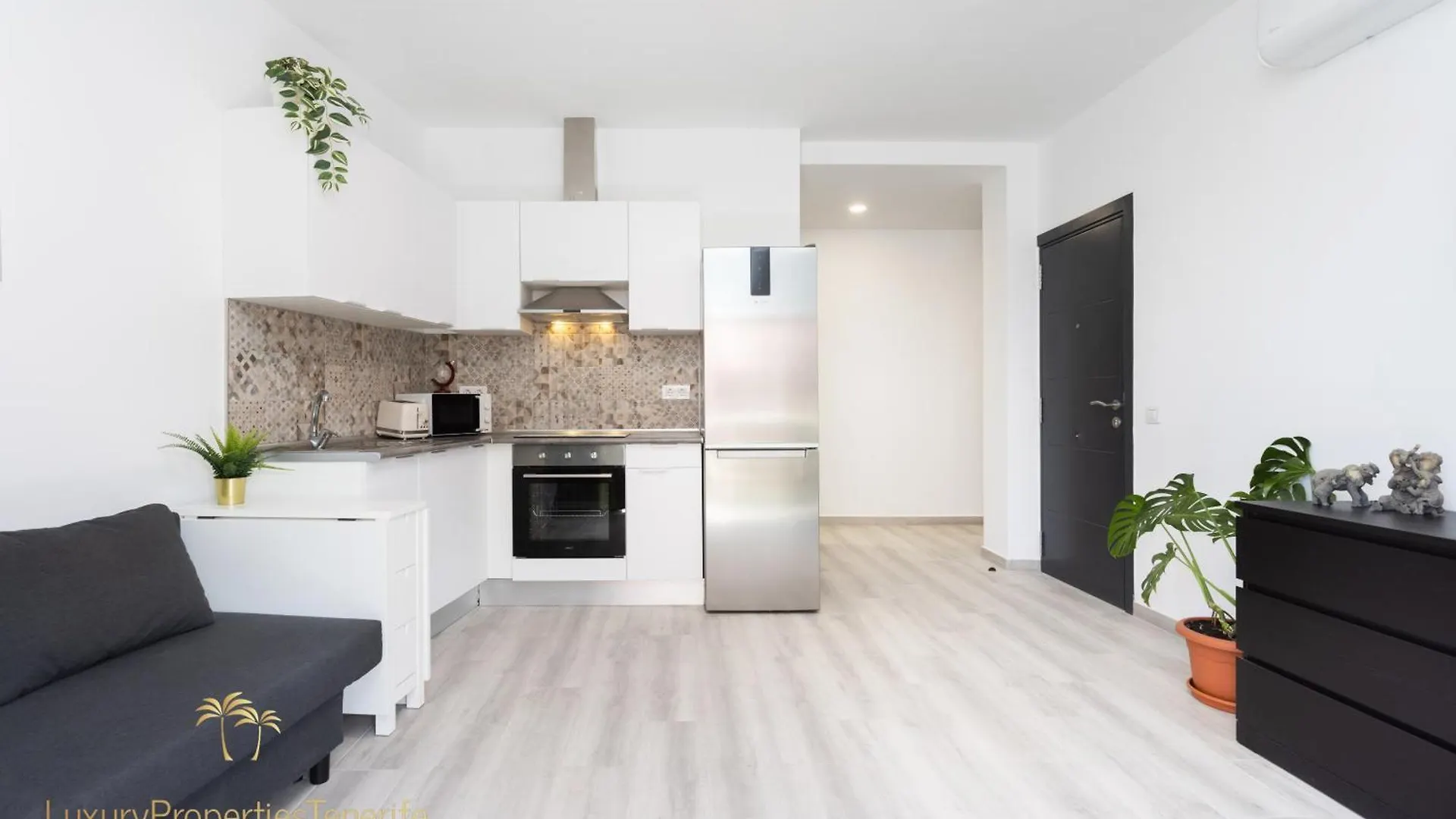 Casa Romania - Apartament Soare Арменьиме 0*,  Испания